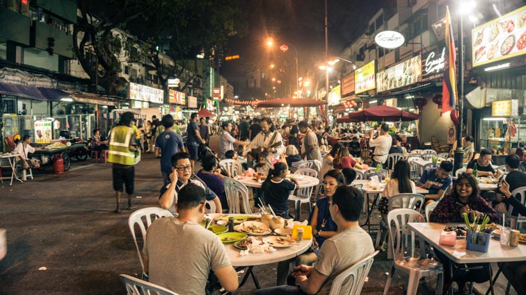 attraction-Where to eat in Siem Reap Street Scene Restaurant.jpg